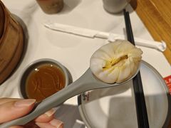 -馋三尺蟹粉小笼(人民广场店)