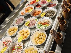 -侬佳蒸菜馆(听潮店)