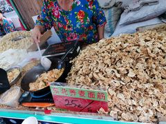 -百联临沂购物中心(临沂路店)