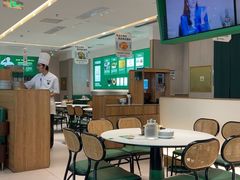 -费大厨辣椒炒肉(龙湖洋湖天街店)