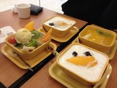 芒果凉粉，黑糯米甜甜，小丸子-满记甜品(南京虹悦城三店)