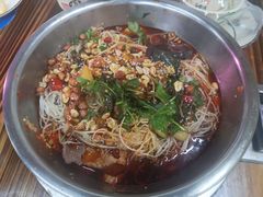 -周良天山牛杂城(天山路总店)