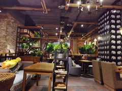 -雨舍咖啡(汉神购物广场咖啡街区店)