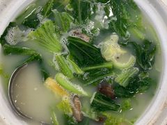 咸猪骨煲淋大芥菜-海宝酒家(中山四路店)