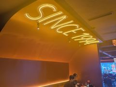 -何师烧烤Pro ·江湖川菜·小龙虾·精酿(太古里旗舰店)