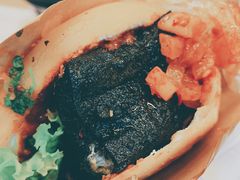 豆腐夹馍-自黑豆夫·臭豆腐夹馍(四海唐人街店)