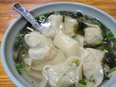 -无名氏宵夜小摊(祝家三姐妹馄饨店)