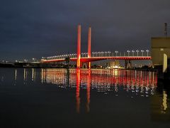 -墨尔本滨海港区