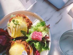 疯狂手撕牛肉班尼迪克蛋-The Rug Cafe(王府中环店)