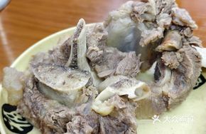 Beef Bones (3 Pieces)