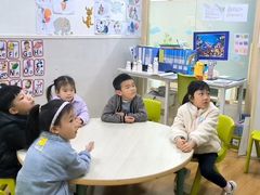 -i2青少儿英语(爱加星悦荟店)