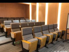 -美联英语(绿宝中心)