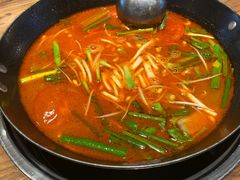 -贵厨酸汤牛肉(汇金星力城店)