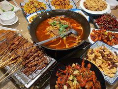 -霄汉牛三鲜湖北砂锅菜(万松园2店)