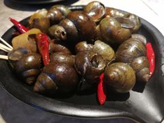香辣田螺-沪小胖小龙虾(淮海中路旗舰店)
