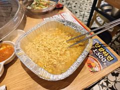 -江南猪肉商会无限续吃(弘大店)