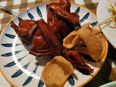 脆皮乳鸽-新大咀港式茶餐厅(宝山万达店)