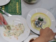 酸奶油火腿风味芝士烤土豆-库滋明·俄罗斯特色美食(中央大街店)