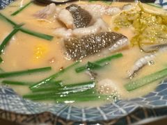 -荣家黄鱼面(前滩太古里店)