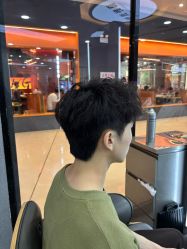 -藤野造型烫染接发