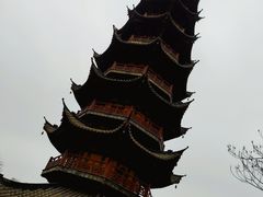 -龙华寺
