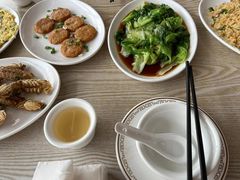 -红月湾海鲜饭店•沙滩海景(双月湾店)
