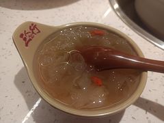-三人行骨头王火锅(长寿店)