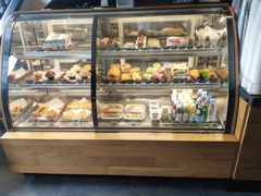 面包甜点陈列柜-星巴克(苏州泰华店)