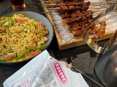 -锦州老勾烧烤(八一小区店)