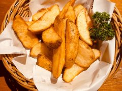 -JINNS锦时 steak&pizza(浸信会礼拜堂旧址店)