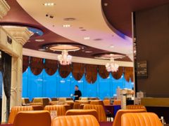 -荣誉国际酒店-云顶旋转餐厅