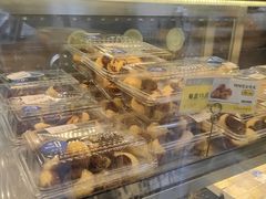 -鲍师傅糕点(江苏路店)