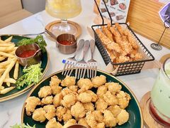 -喵园·猫主题咖啡厅·撸猫·猫咖(国贸店)