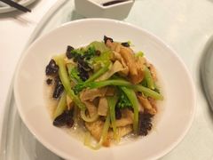 -江城小馆陕南妈妈菜·全球旅行餐厅(钟楼店)