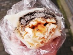 芝麻糖粉年糕团-上海虹口糕团食品厂(东方路店)