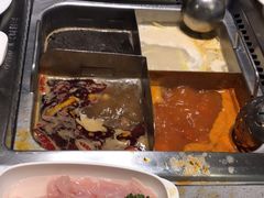 番茄锅底-海底捞火锅(漕宝路店)