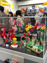 -乐高品牌旗舰店(人民广场店)