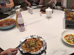-万重锦·人文川菜馆(骡马市店)