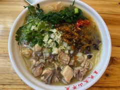 -文山荷鲜居(翠湖店)