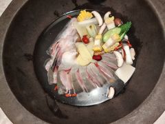 -鲜潭蒸汽石锅鱼(五道口购物中心店)