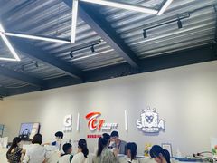 -C7城市运动空间·蹦床·健身·团建