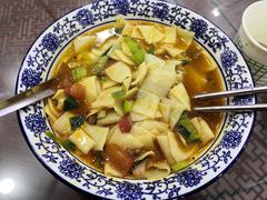 -撒拉人家.酸菜牦牛肉火锅