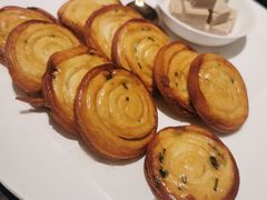 鹅肝酱葱油饼-甄御•海鲜新青岛菜(麦岛店)