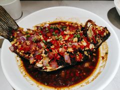 香煎大鲫鱼-费大厨辣椒炒肉(黄兴中心广场店)