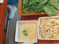 -老员外骨汤火锅(海州古城店)