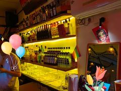 -Mx.cocktail bar
