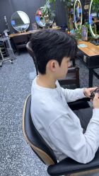 -藤野造型专业烫染接发