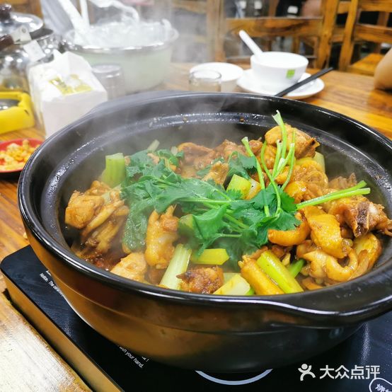 至尊牛杂鸡煲王