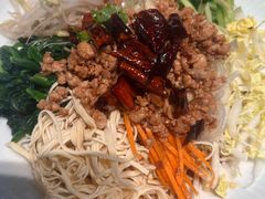 -李记饺子·熏酱东北菜(欢乐谷店)