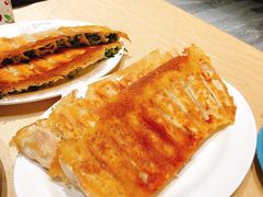 猪肉白菜锅贴-大眼锅贴水饺(河东店)